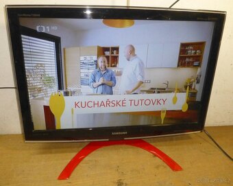 FullHD LCD televize / monitor 66cm SAMSUNG, nemá DVBT2 - 7