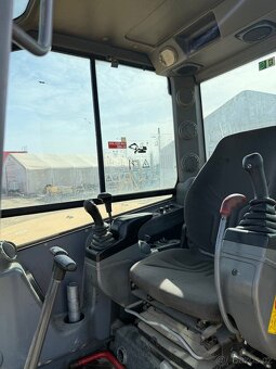 VOLVO ECR 88 - 7
