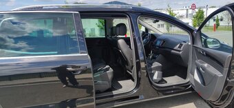VW SHARAN 2.0TDi 4Motion - 7