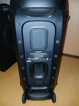 JBL 310 - 7