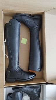 Nové vysoké boty - 7