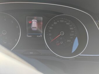 VW Passat Variant Business 1.5 TSI EVO 6G 110 KW - 7
