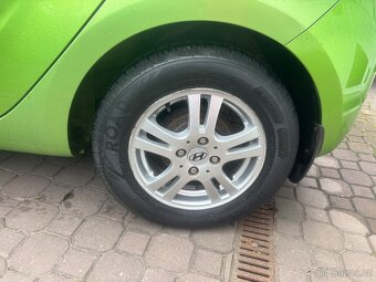 Hyundai i20,TOP NAJEZD 120 000km, GARÁŽOVANÉ,1.2Benzin,STK - 7