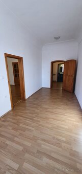 Pronájem bytu 2+1, 86 m2, v Jindřichově Hradci - 7