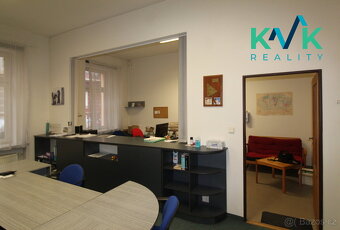 Pronájem nebytového prostoru, vhodného např. pro kancekáře,  - 7