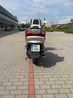 Suzuki Burgman 400 - 7