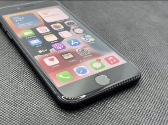 Iphone 11 až až Iphone 4 pro sběratele top stav - 7