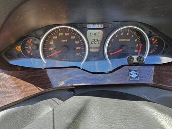 SUZUKI BURGMAN 400 - 7