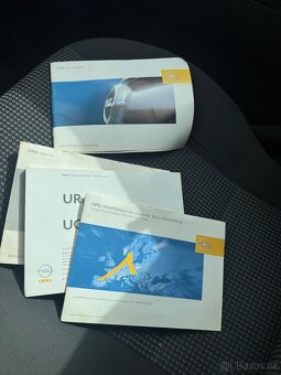 OPEL MERIVA 1.4i - 7