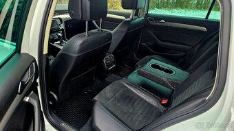 VW PASSAT biTDi B8 176KW CZ servisní kniha - 7
