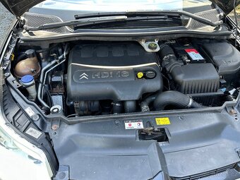 Citroen C4 coupe. 2.0 hdi. 100kw. - 7