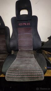 Crx sedacky - 7