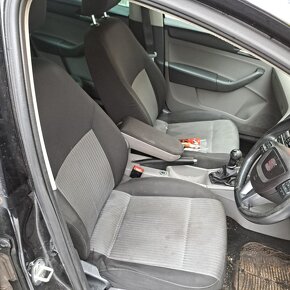 Seat toledo / skoda rapid 2013 celé auto - 7