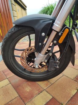 Yuki 125i XTR II - 7