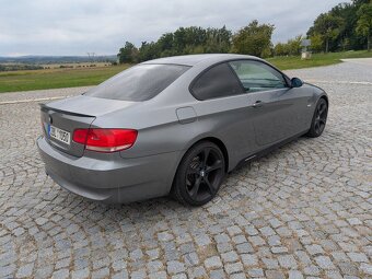 E92 320D - 7