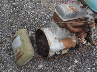 Škoda 1202 motor - 7
