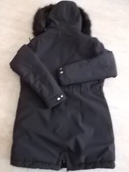 NÁDHERNÁ DÁMSKÁ OBOUSTRANNA BUNDA/PÁRKA VEL S/M NOVÁ - 7