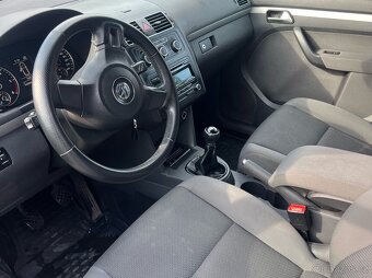 Prodam VW Touran 1T3, 7 mist, spolehliva motorizace 1.6Tdi 7 - 7