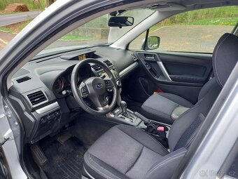 Subaru Forester 2.0D 108 kW, 4x4 první majitel koupeno v ČR - 7