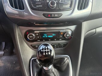 Predám Ford Tourneo Connect 1,5 d 88Kw 6 rých.rv 2018 . - 7
