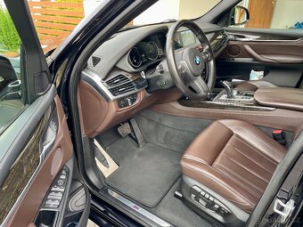 BMW X5 xDrive 30d-190kw,M-Paket, 3/2018.Plná výbava. - 7