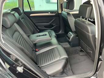 Volkswagen Passat 2.0BiTDI 176kW HIGHLINE 4x4 DSG - 7
