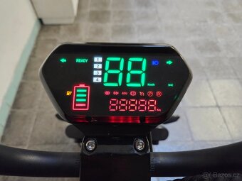 Elektrokoloběžka chopper EcoWheel GR7+ 2000W COC 40Ah lesk - 7