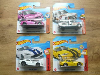 AUTÍČKA HOT WHEELS - 7