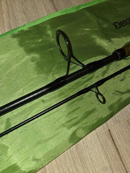 Rybářský prut Delphin Stalx - 7