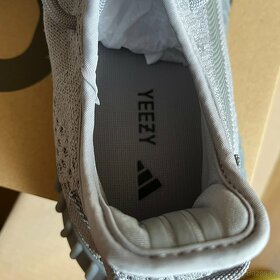 Adidas Yeezy 350 boost Grey 44,5 5000kč - 7