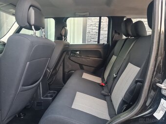 Jeep Cherokee 2.8CRDi 130kW 4x4 BEZ KOROZE - 7