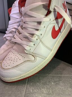 Nike AIR Jordan 1 Mid SE, White/Lobster-Dune Red-Sail - 7
