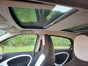 Smart Forfour 1.0i 52kw Klima Alu Navi Model 2015. - 7