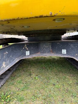 Komatsu PC138 US - 7