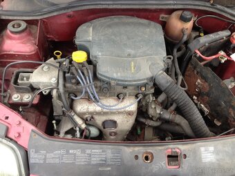 Renault Thalia 1,4i 55kW 2003 - dily z auta - 7