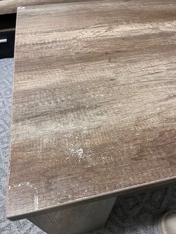 Konferenční stůl - 7