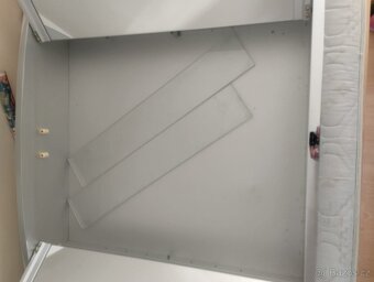 Prodám koupelnovou skříňku - 7