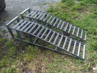 Prodej nájezdových ramp pro automobily - 7