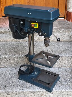 Prodám stolní vrtačku ALPHA-TOOLS TB 501 -400 W. - 7