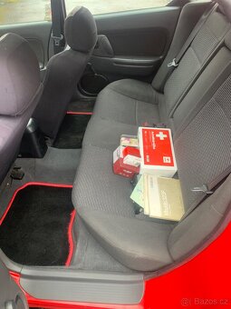 Prodám vyměním Mazdu 323F REZERVACE - 7