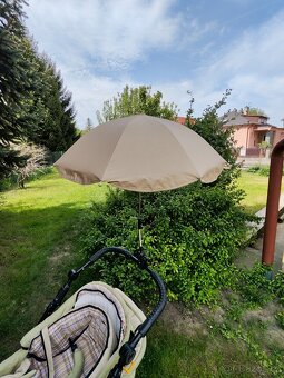 Starší kočárek daruji za odvoz - 7