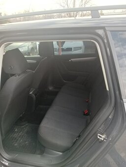 VW Passat B7 Higline DSG 2.0TDI 103kv - 7