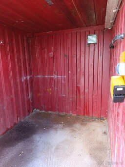 Malý skladový/lodní kontejner 2x2,5m - 7