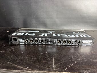 Behringer SUPER-X PRO CX3400 V2 Crossover - 7