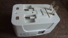 Cestovní univ. adaptér do elektrické sítě+ 2x USB - 7