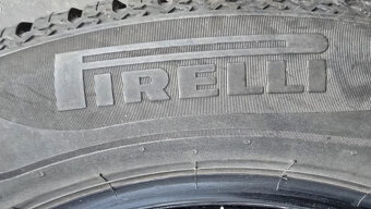 Celoroční pneu 215/55/17 Pirelli - 7