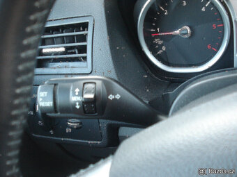 Ford B-MAX 1.6 TDCi 70 KW 1. Majitel - 7