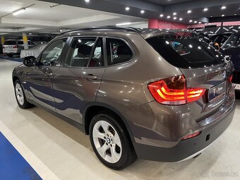BMW X1 2.0 d X-Drive 4x4 PDC, POUZE 103t.km PERFEKTNÍ STAV - 7