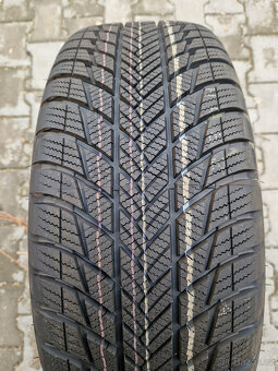 5x112 r18 kola disky vw id3 215 55 18 volkswagen ID3 zimni - 7