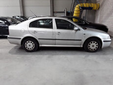 Skoda Octavia 1,6i Automatik "Ambiente" - 7